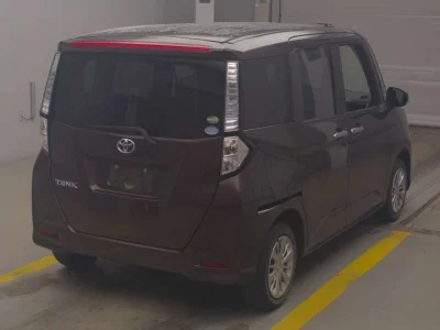 TOYOTA TANK