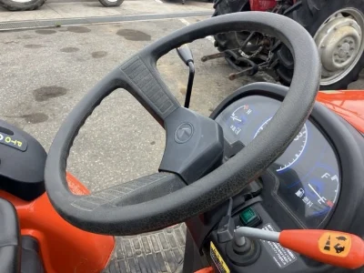 KUBOTA KUBOTA