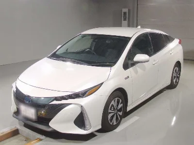 TOYOTA PRIUS PHV