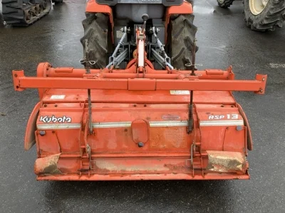 KUBOTA KUBOTA