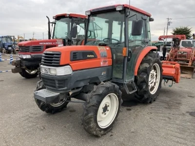 KUBOTA KUBOTA