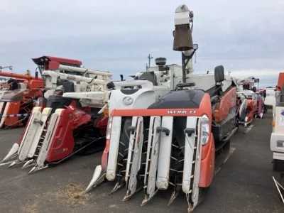 KUBOTA KUBOTA