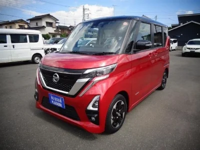 NISSAN ROOX