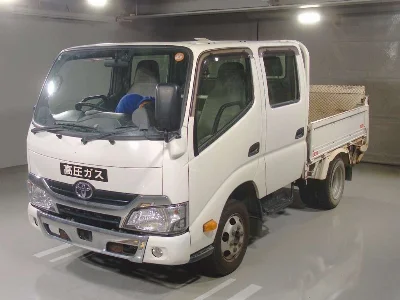 TOYOTA DYNA