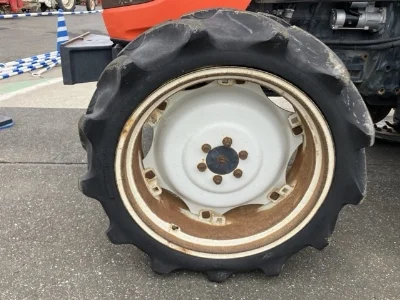 KUBOTA KUBOTA