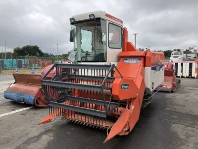 KUBOTA KUBOTA