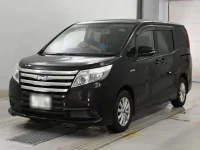 Цена авто Toyota Noah с аукционов Японии, номер кузова ZWR80G, пробег 151 000, оценка 6