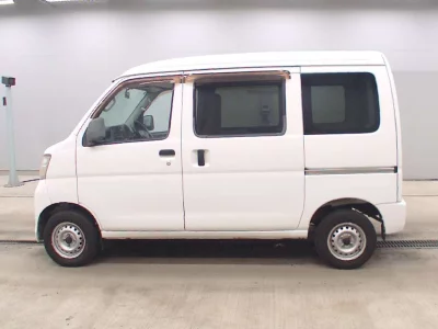 DAIHATSU HIJET VAN
