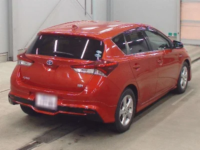 TOYOTA AURIS