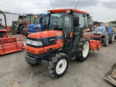 KUBOTA KUBOTA