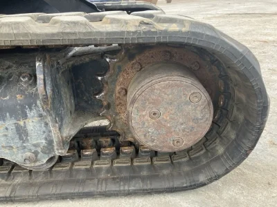 KUBOTA KUBOTA
