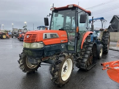 KUBOTA KUBOTA