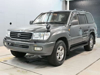 TOYOTA LAND CRUISER