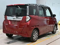 Цена авто Toyota Roomy с аукционов Японии, номер кузова M900A, пробег 26 000, оценка 3