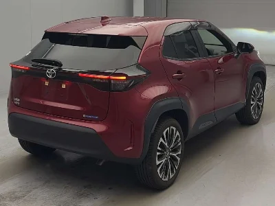 TOYOTA YARIS CROSS