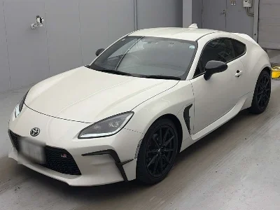 TOYOTA GR86