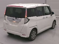 Цена авто Toyota Roomy с аукционов Японии, номер кузова M900A, пробег 27 000, оценка 1