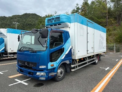 MITSUBISHI FUSO FIGHTER