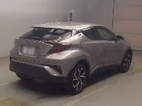 Цена авто Toyota C-HR с аукционов Японии, номер кузова ZYX10, пробег 160 000, оценка 2