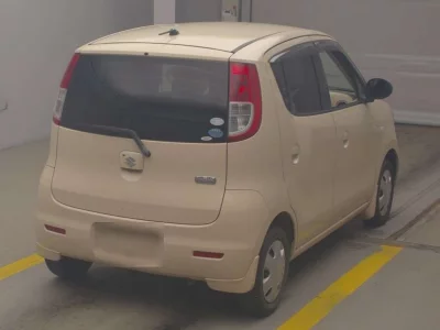 SUZUKI MRWAGON