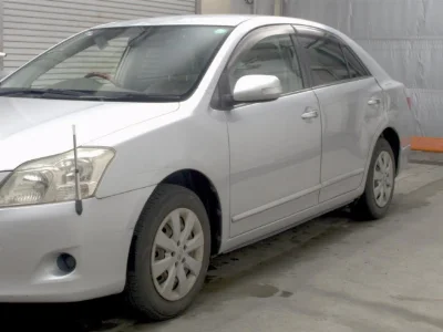 TOYOTA PREMIO