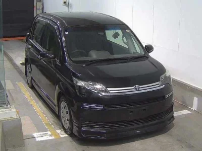 TOYOTA SPADE
