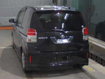 TOYOTA SPADE