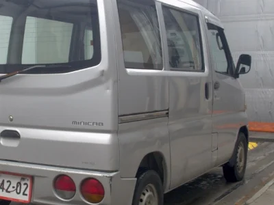 MITSUBISHI MINICAB