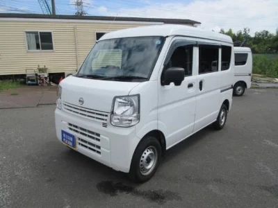 NISSAN CLIPPER VAN