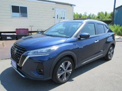 NISSAN KICKS