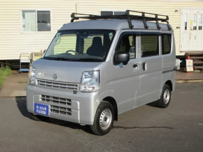 NISSAN CLIPPER VAN