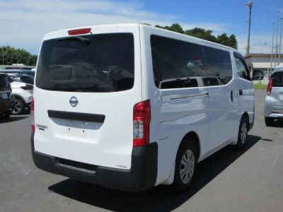 NISSAN NV350 CARAVAN