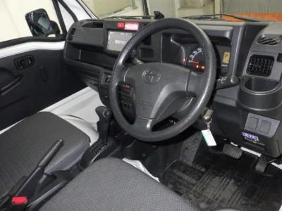 TOYOTA PIXIS TRUCK