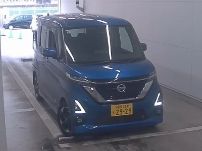 NISSAN ROOX