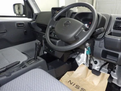 NISSAN CLIPPER TRUCK
