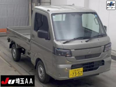 NISSAN CLIPPER TRUCK