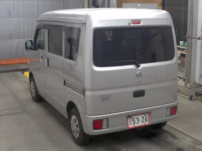 NISSAN CLIPPER VAN