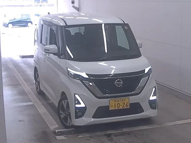 Nissan Roox 2022