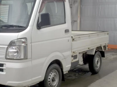 NISSAN CLIPPER TRUCK