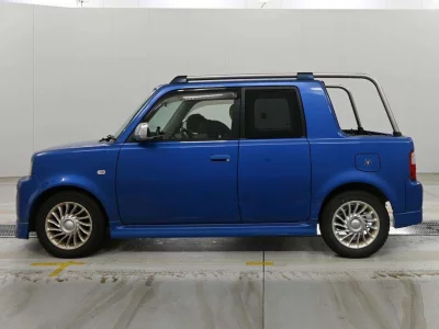 TOYOTA BB