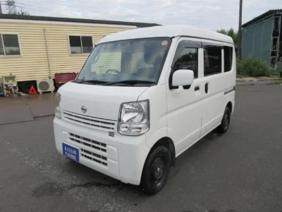 NISSAN CLIPPER VAN