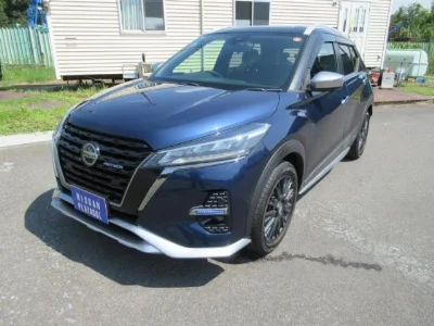 NISSAN KICKS