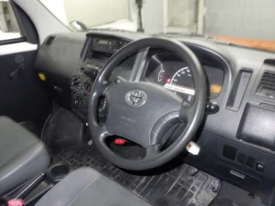 TOYOTA TOWN ACE VAN