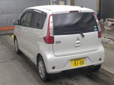 MITSUBISHI EK WAGON