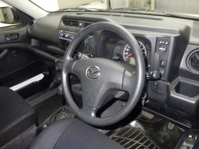 Mazda Familia S-Wagon  с аукциона в Японии