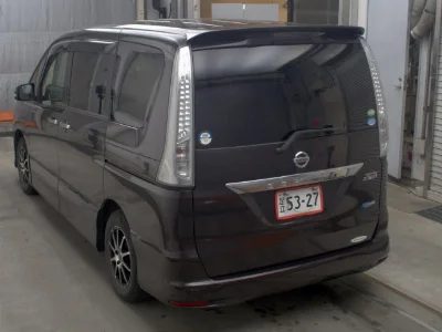 NISSAN SERENA
