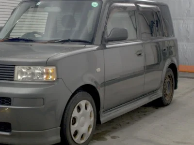 TOYOTA BB