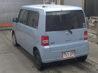 DAIHATSU MOVE CONTE