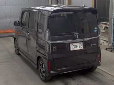 HONDA N BOX