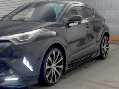 TOYOTA C-HR